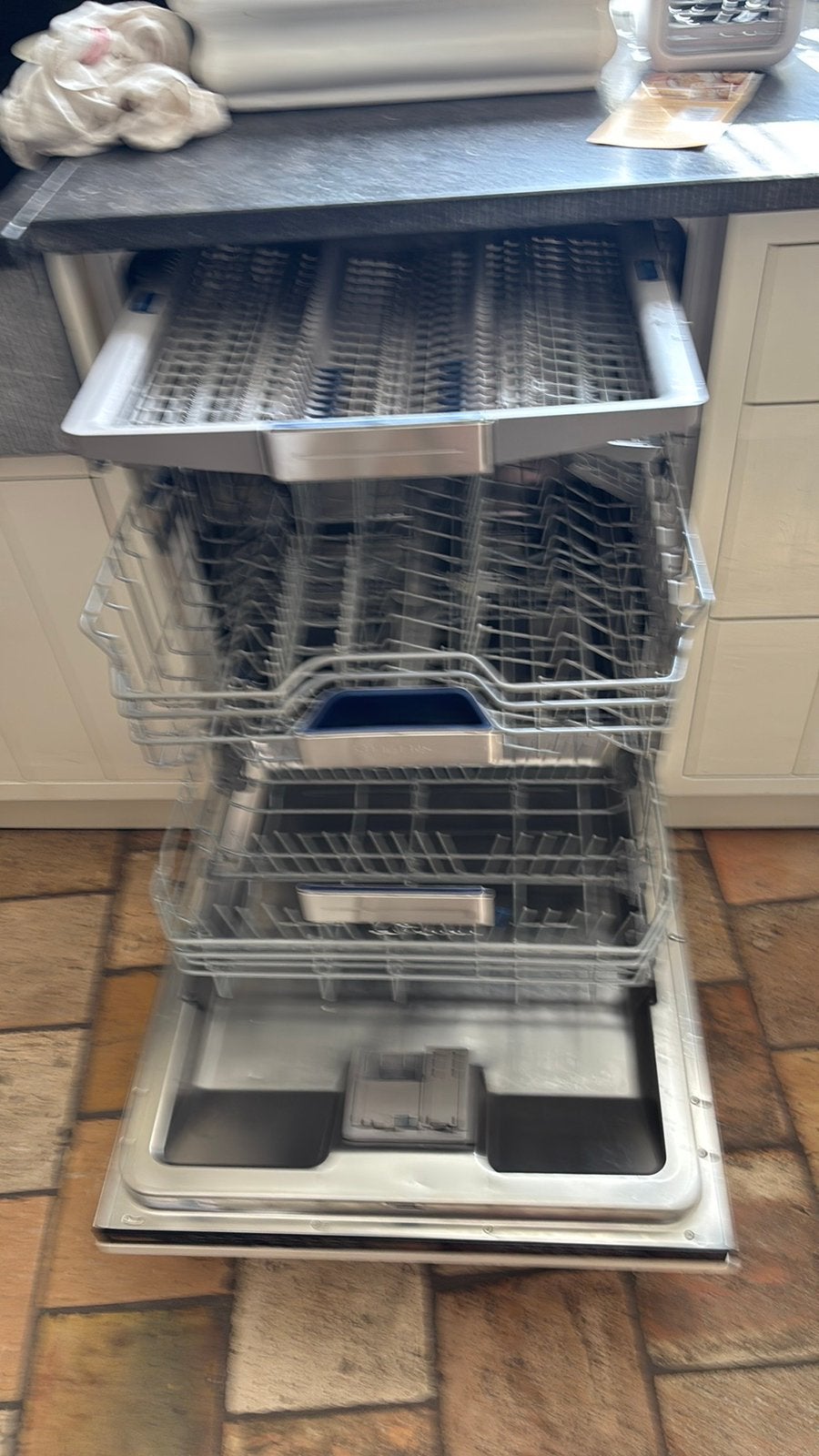 Siemens vaatwasser, Ophalen, Energieklasse A of zuiniger, Minder dan 10 liter, Zo goed als nieuw