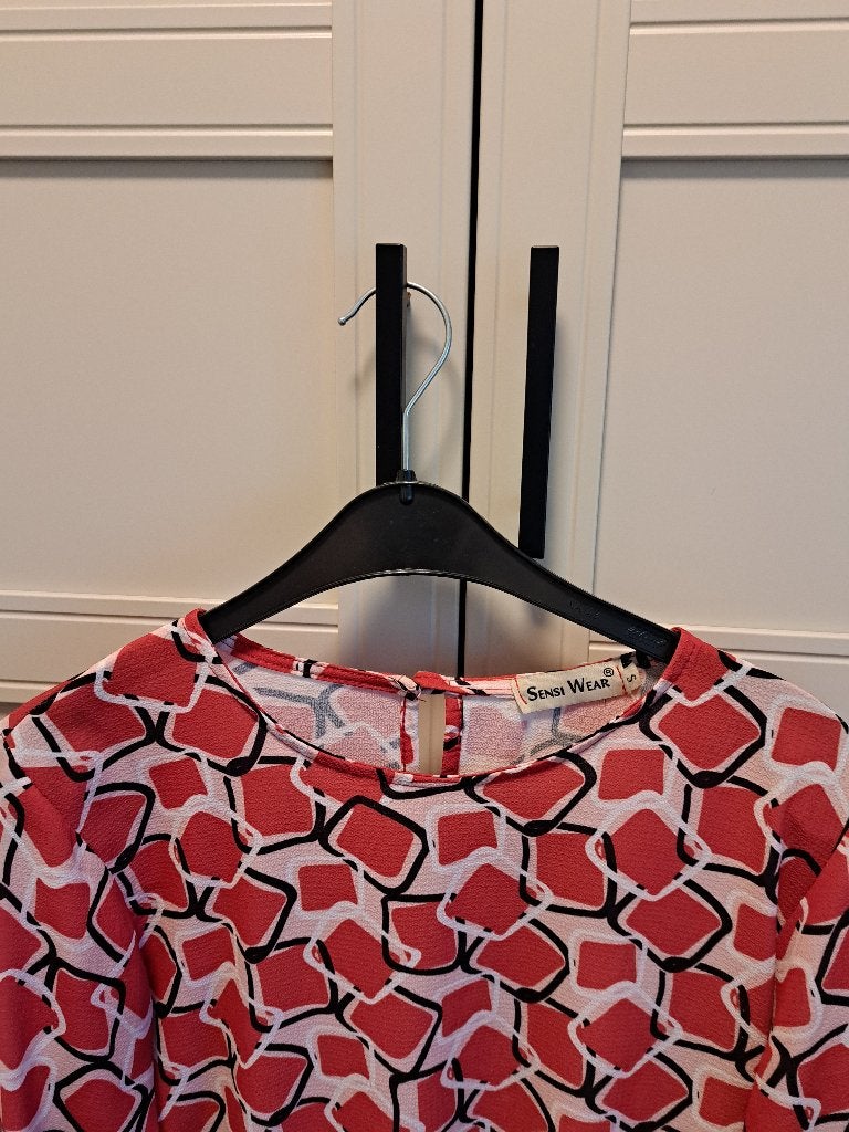 Heel leuke zomertop met lange mouwen, Sensi Wear, maat S., Ophalen of Verzenden, Lange mouw, Maat 36 (S), Rood