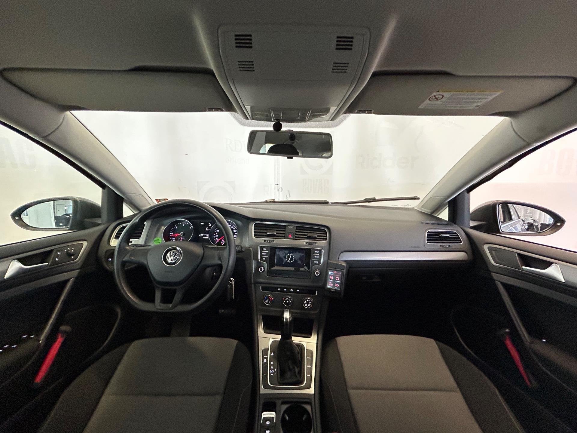 Volkswagen Golf 1.6 TDI Comfortline|AUTOMAAT|1E EIG|NAP|CRUI, Auto's, Gebruikt, Euro 6, 4 cilinders, 1239 kg