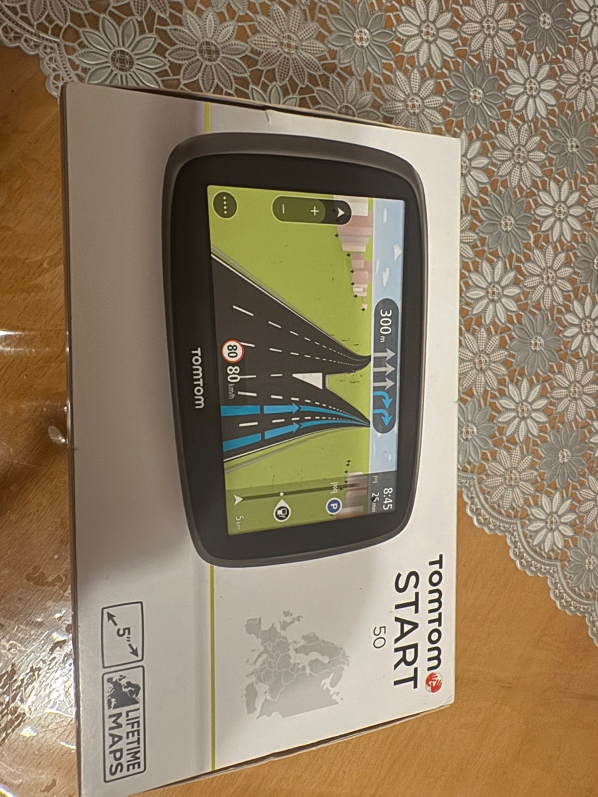 Te koop tomtom Z. G. A. N., voor meer informati naar de foto, Ophalen, Zo goed als nieuw
