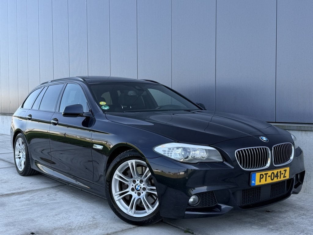 BMW 5 Serie Touring 530d 259PK M-Sport / Softclose / ACC / P, Euro 5, Achterwielaandrijving, Gebruikt, Zwart