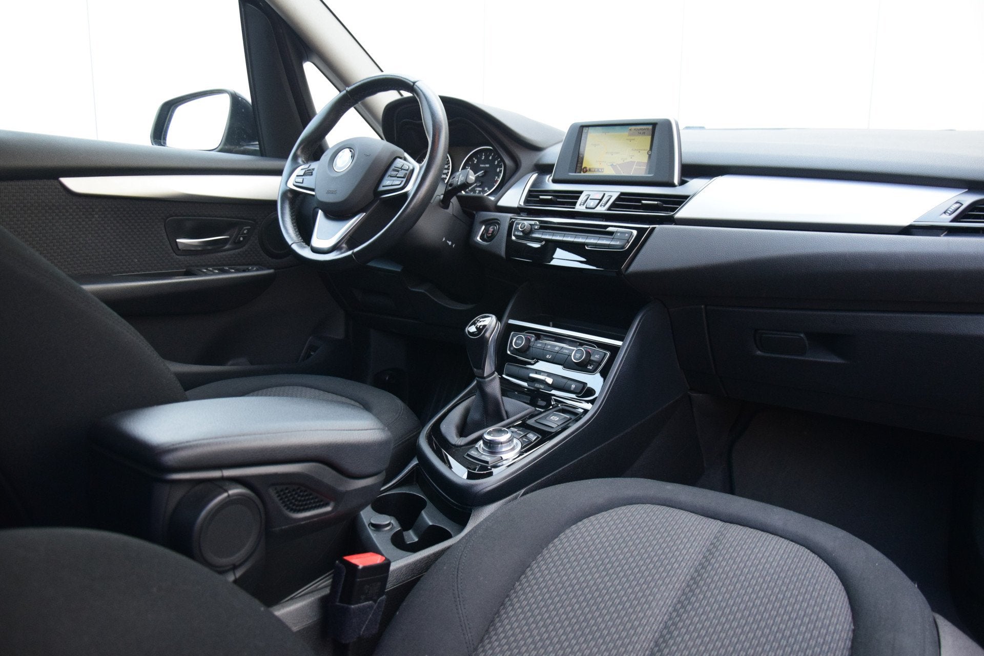 BMW 2 Serie Gran Tourer 218i Essential 7persoons Navi Priv/G, Auto's, BMW, Voorwielaandrijving, Gebruikt, 2-Serie Gran Tourer