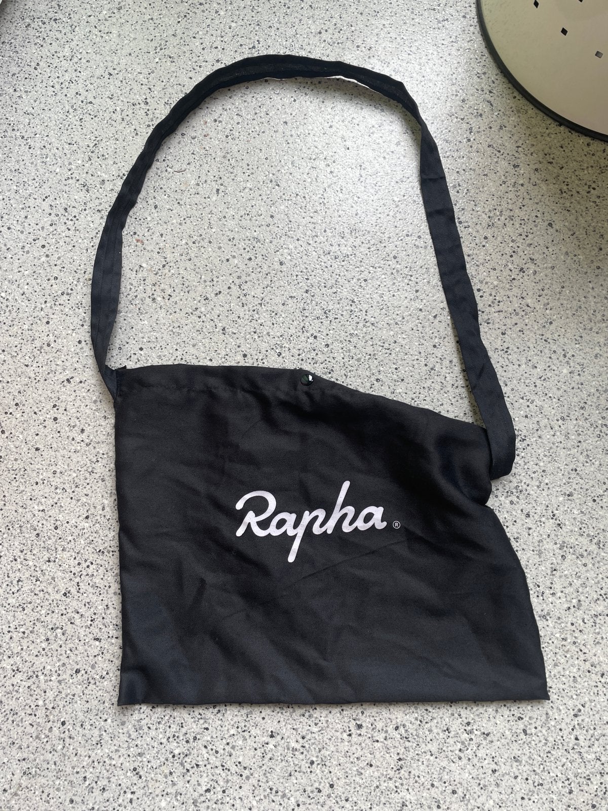 Rapha Musette - Zwart, Sport en Fitness, Wielrennen, Ophalen of Verzenden, Nieuw