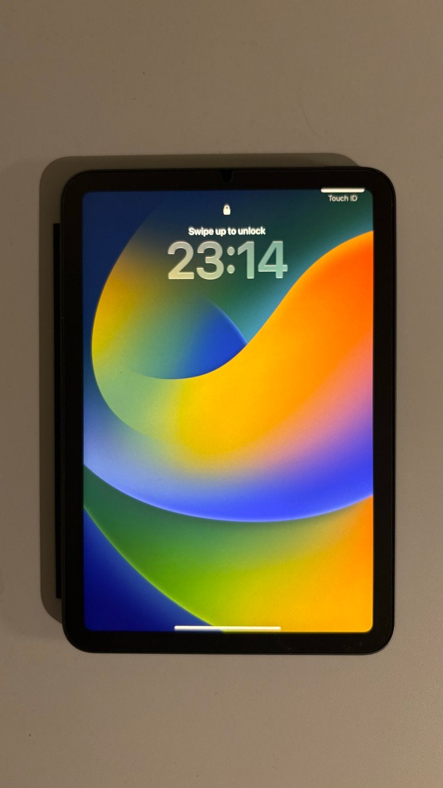 Apple iPad Mini (6e generatie) 64GB Wi-Fi Spacegrijs, Computers en Software, Apple iPads, 8 inch, Ophalen of Verzenden, Zo goed als nieuw