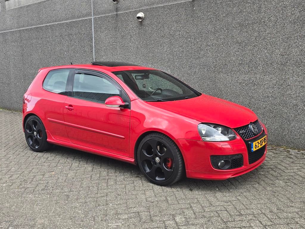 Golf 5 GTI Edition 30! Dakje! NL Auto! Sterrenhemel! Enz, Auto's, 4 cilinders, 1984 cc, Leder en Stof, Origineel Nederlands