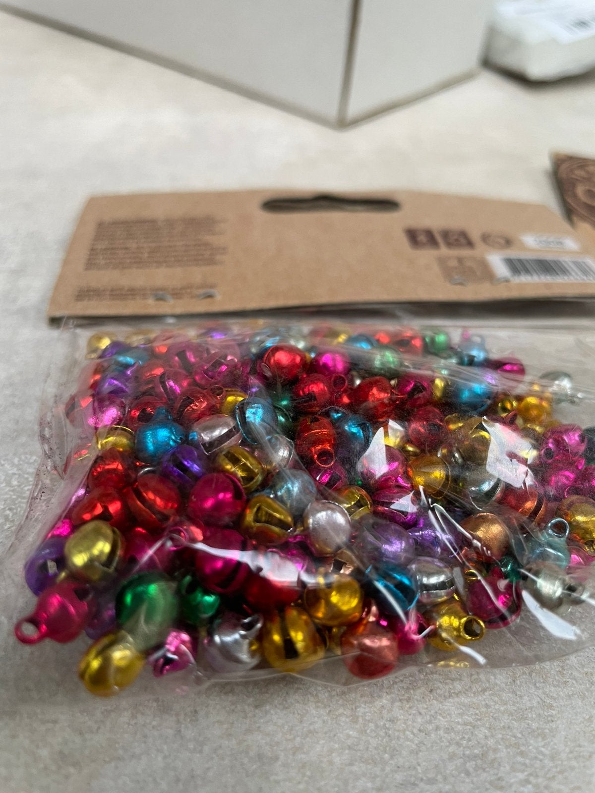 Belletjes 5a6 mm, Ophalen of Verzenden, Nieuw, Hanger