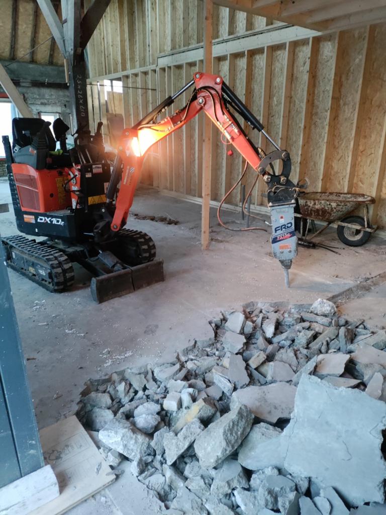 Minikraan Friesland graafwerk minigraver sloopwerk, Ophalen, Nieuw