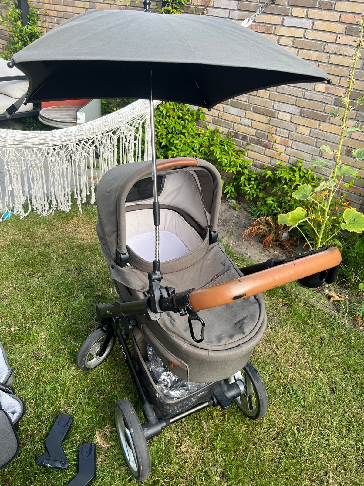 Mutsy Nio kinderwagen/wandelwagen met reiswieg, Ophalen, Gebruikt, Combiwagen, Met reiswieg