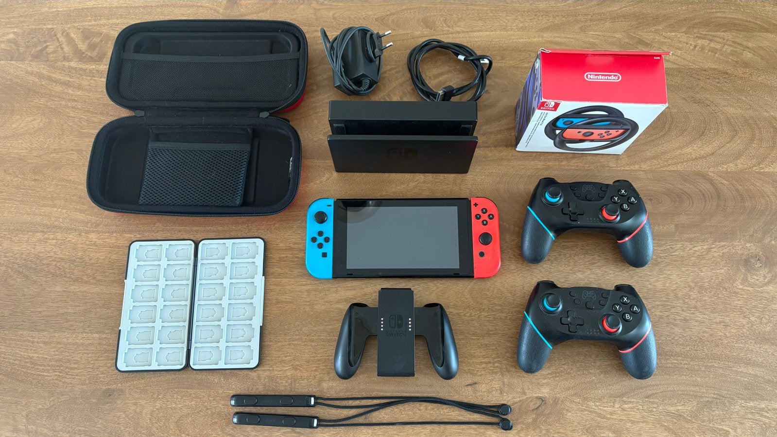Nintendo Switch Original 1V2 met veel extra's en controllers, Ophalen of Verzenden, Gebruikt, Met 3 controllers of meer, Switch Original