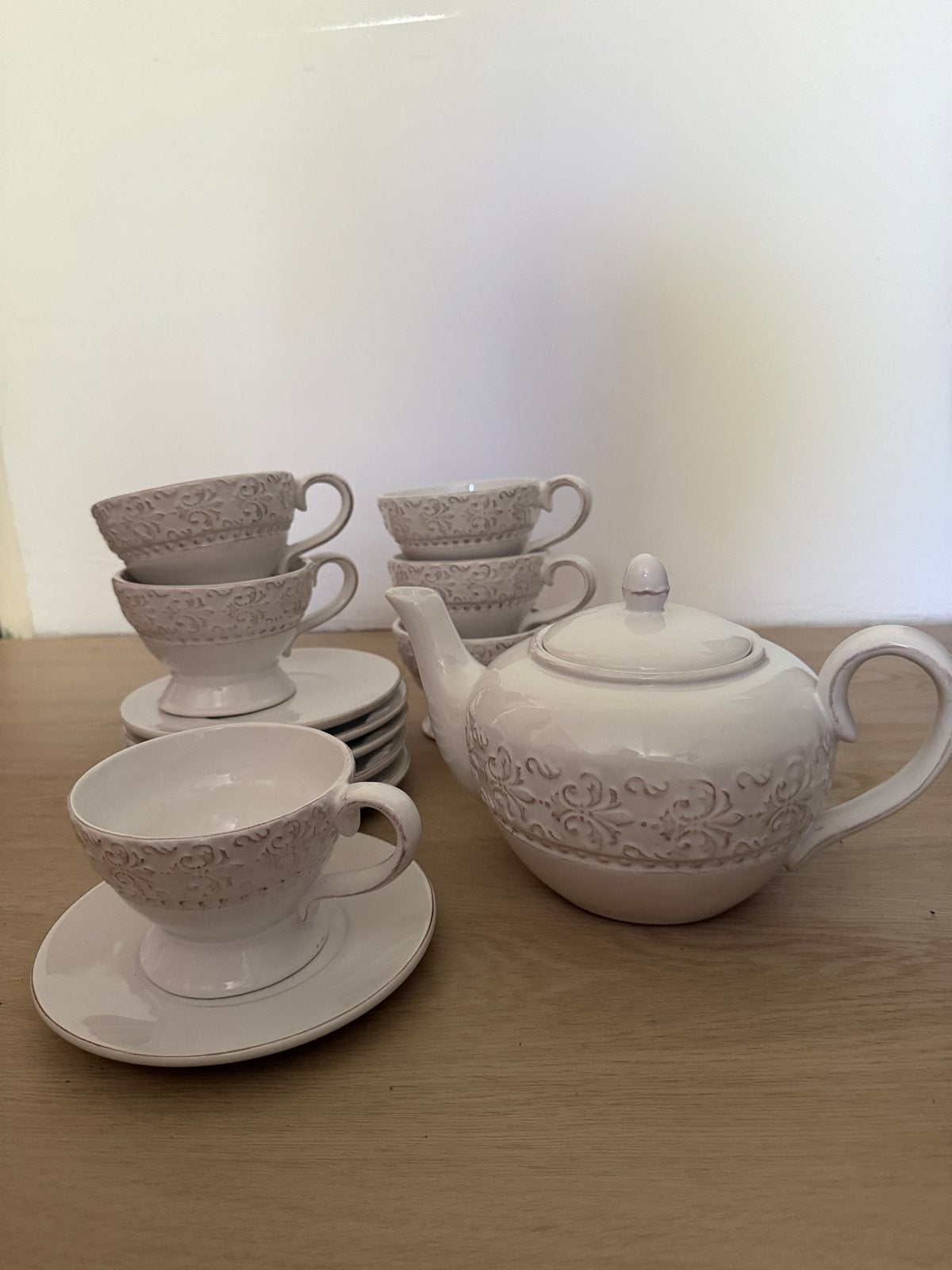 Nieuw Clayre & Eef hightea set, Ophalen, Nieuw, Kop(pen) en/of Schotel(s), Klassiek