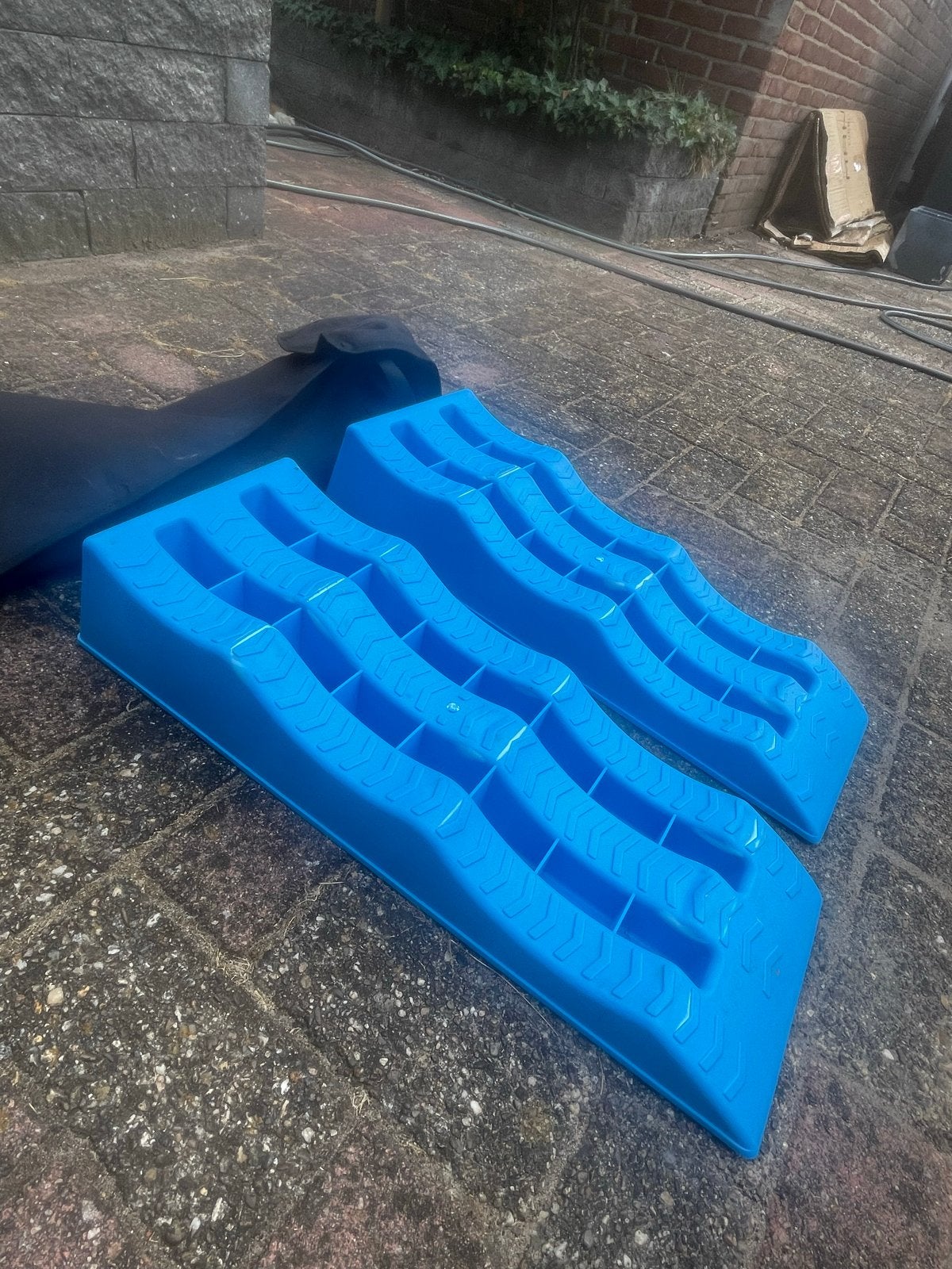 Set van 2 Caravan of camper Levelers - Blauw, Caravans en Kamperen, Ophalen, Gebruikt