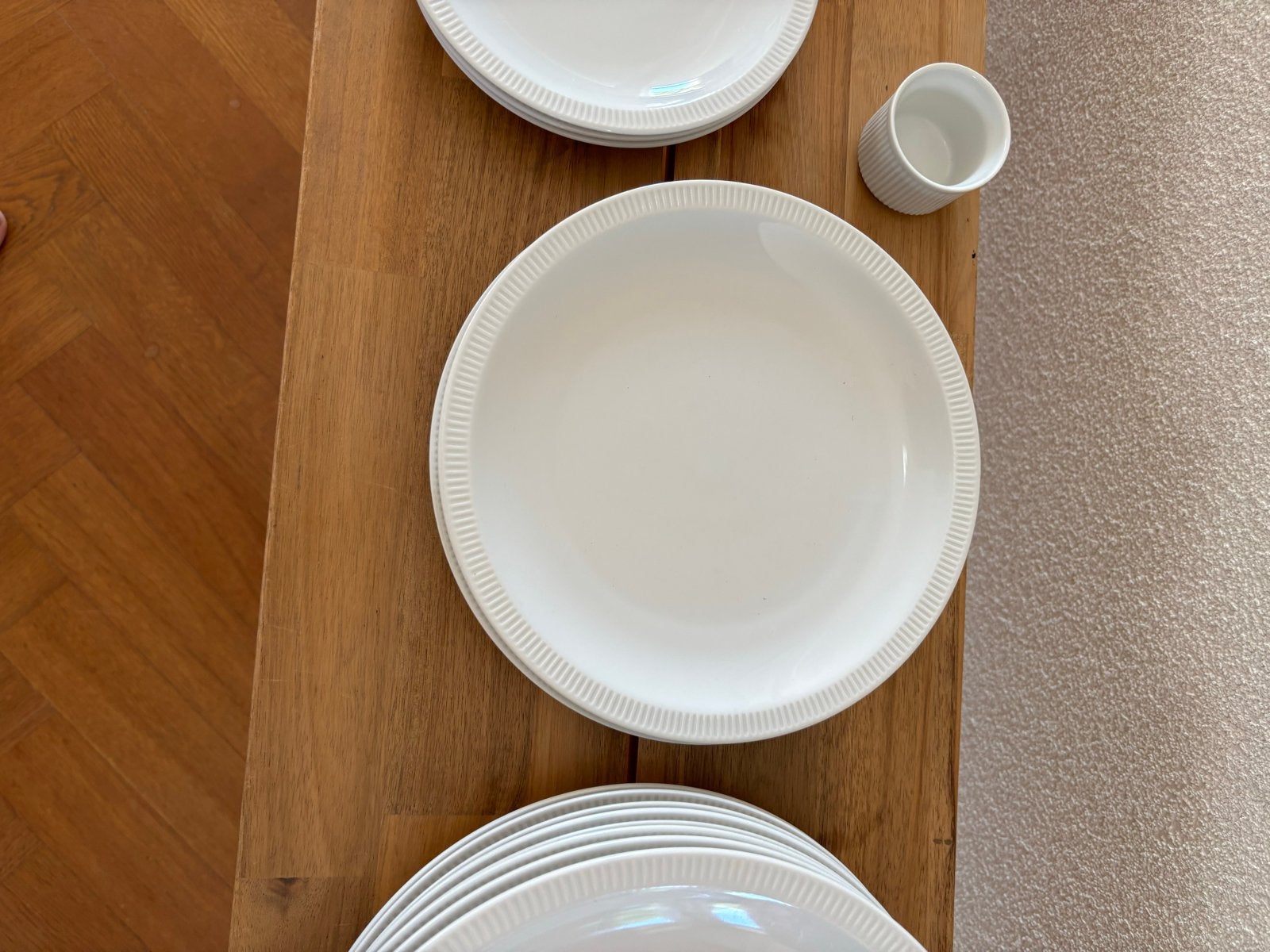 Diverse wit cannelee Arzberg en Royal Porcelain servies, Huis en Inrichting, Keuken | Servies, Ophalen, Zo goed als nieuw, Arzberg