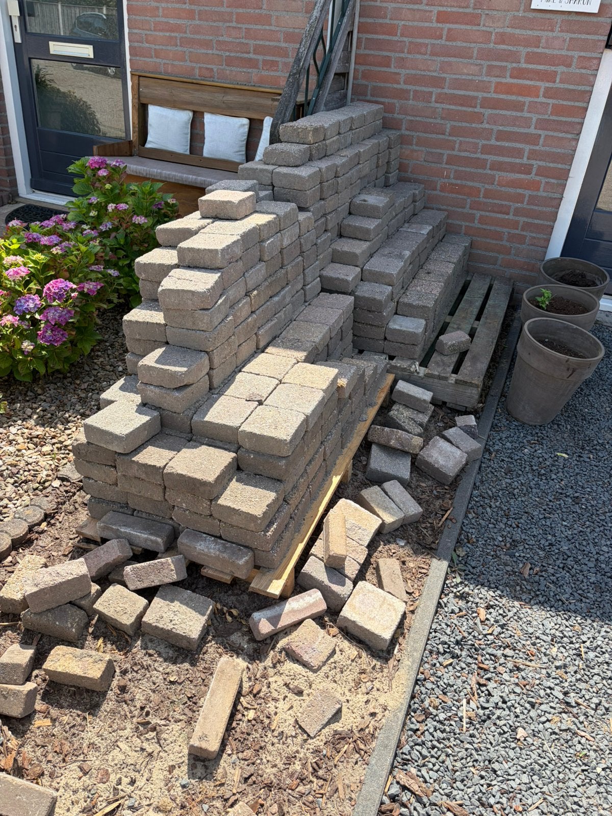 Tuin / terras / oprit tegels, Tuin en Terras, Ophalen, Zo goed als nieuw, Beton, Terrastegels