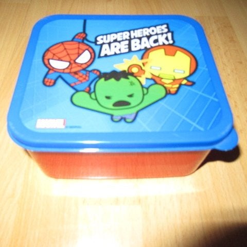 Marvel doosje / broodblik evt. 2 te koop, prijs is per stuk, Ophalen of Verzenden, Gebruikt