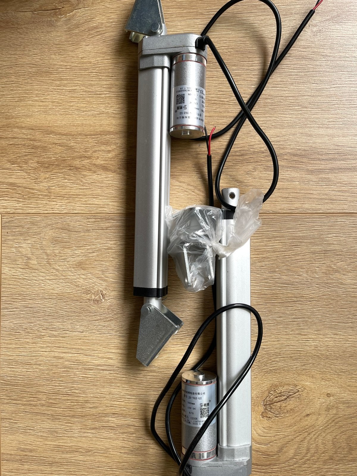 Lineaire actuators 2 stuks., Ophalen of Verzenden, Nieuw, Overige typen