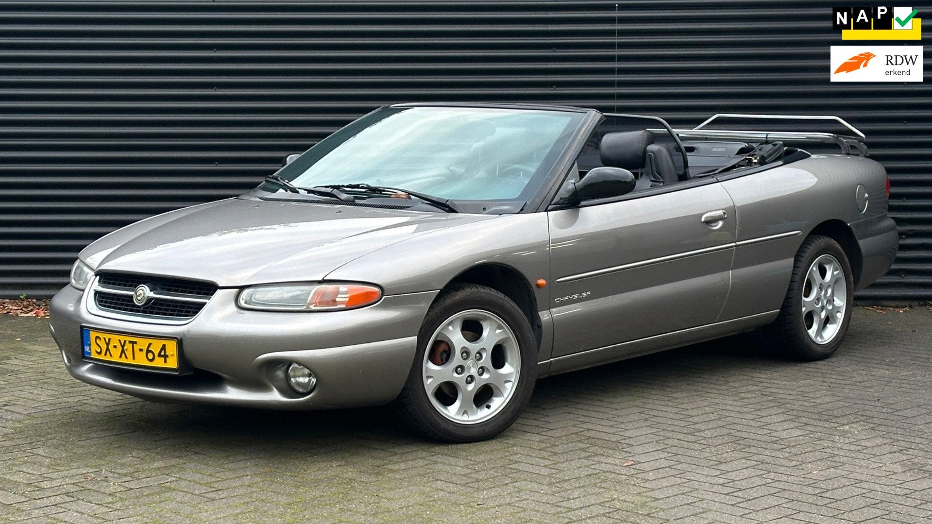 Chrysler Stratus 2.5i V6 LX Convertible | Lage kilometerstan, Auto's, 450 kg, Gebruikt, Zwart, 2497 cc