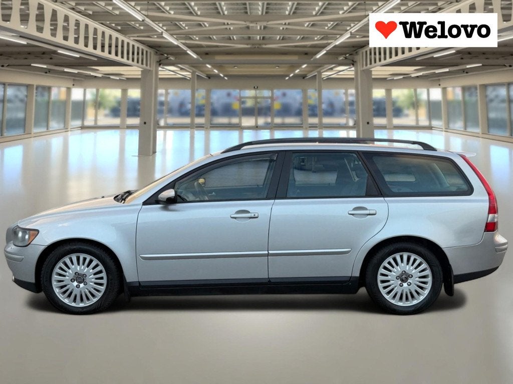 Volvo V50 2.4 Elite Rijklaar met garantie, Auto's, Volvo, Gebruikt, 700 kg, Leder en Stof, Origineel Nederlands