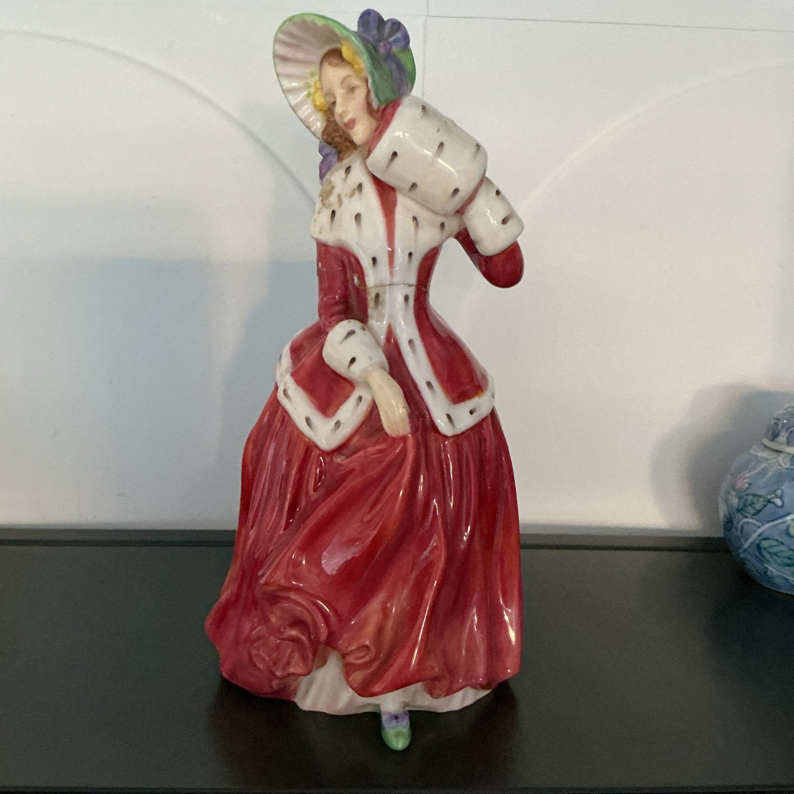 Royal Doulton "Christmas Morn" Beeldje HN1992, Ophalen of Verzenden