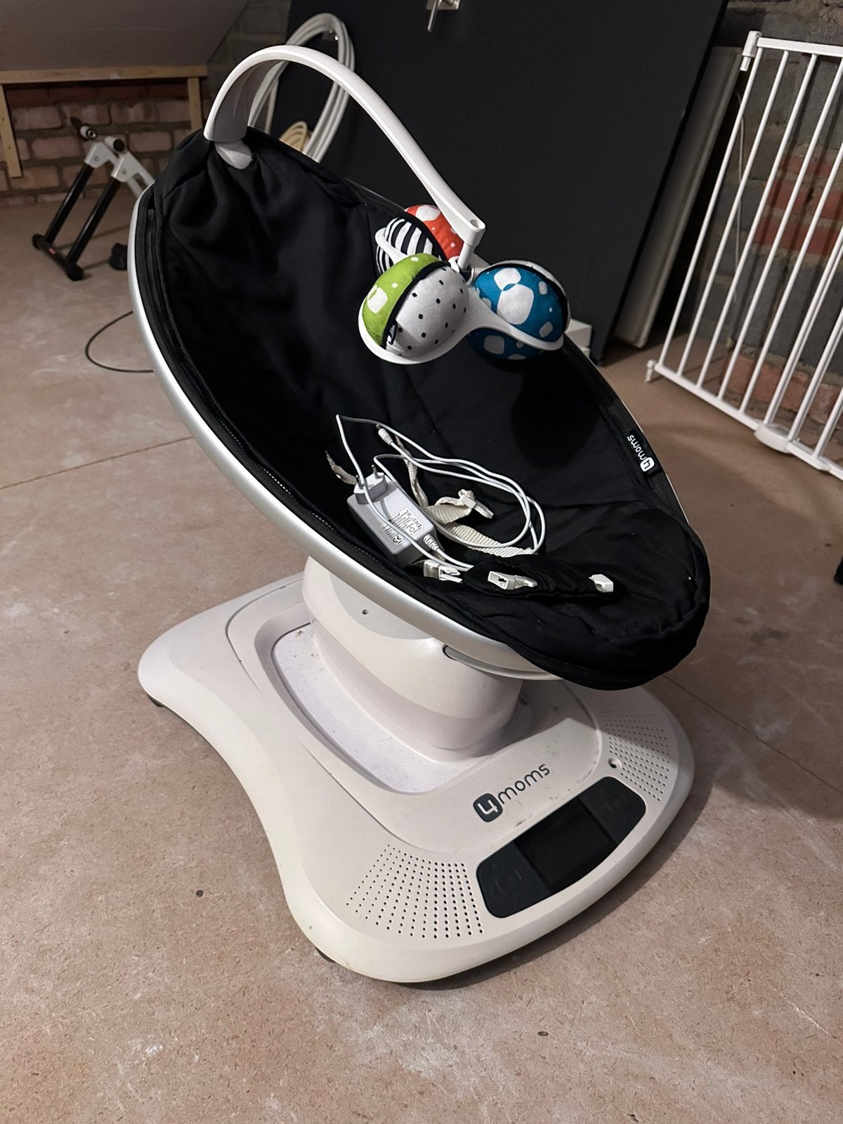 Mamaroo 4moms schommelstoel, Ophalen, Gebruikt