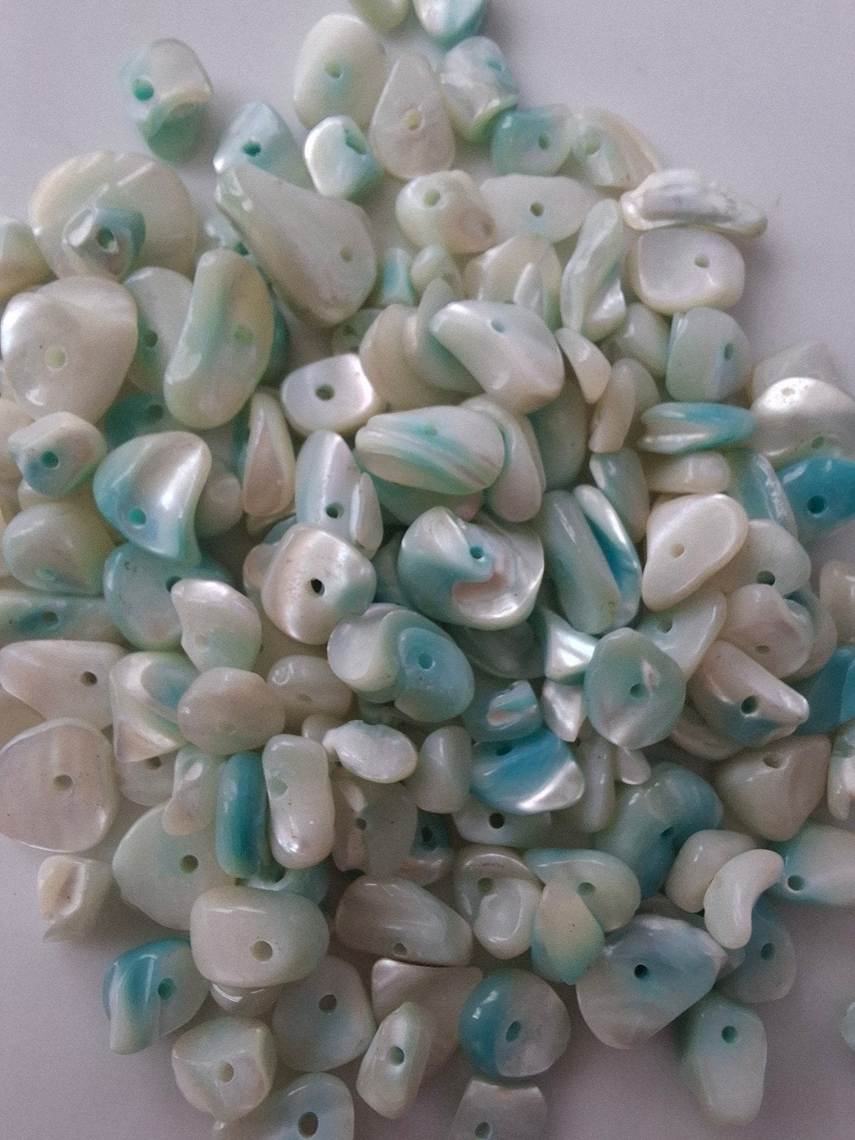 Natuursteen kralen chips edelsteen wit blauw lichtblauw, Kraal, -, -, Nieuw