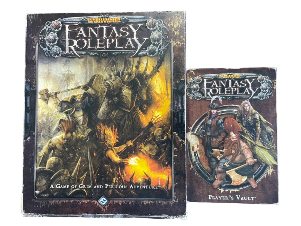 Warhamer Fantasy Role Play Starter Set with Extras FFG, ., Warhammer, Ophalen of Verzenden, Zo goed als nieuw