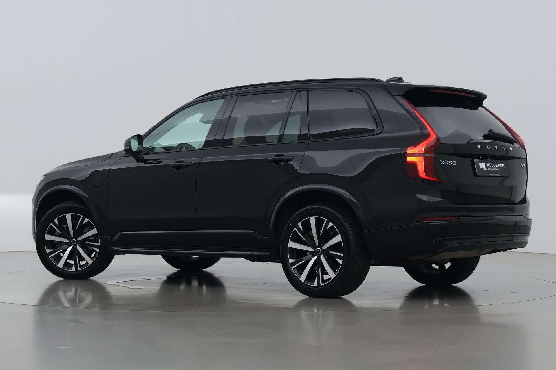 Volvo XC90 T8 Ultra Dark | Bowers&Wilkins | Stoelventilatie, Startonderbreker, Gebruikt, Euro 6, 4 cilinders