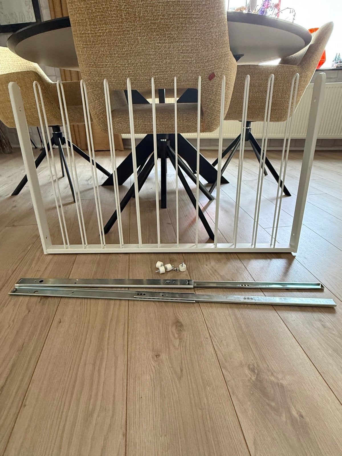 2x IKEA Komplement uittrekbare broekhanger wit, Ophalen, Zo goed als nieuw, Minder dan 100 cm, Metaal