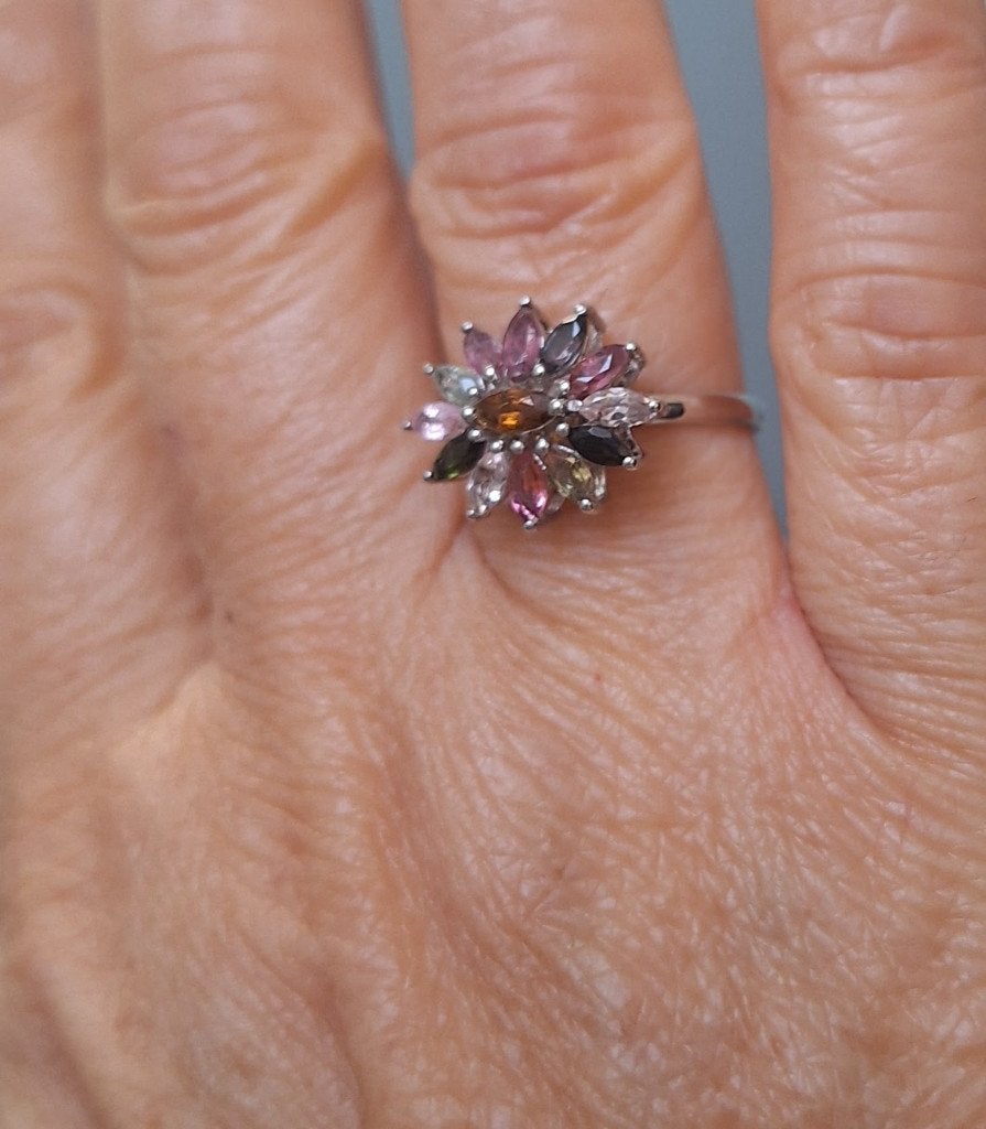 Zilveren ring met natuurlijke Toermalijn steen zilver 925, Sieraden, Tassen en Uiterlijk, O.T., Nieuw, Ophalen of Verzenden, Orientaltemptation@hotmail.com