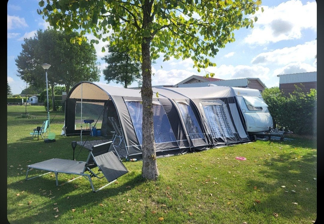 Unico Milaan 10.1 met Sterckeman Starlet 470PE. Stapelbed., Ophalen, Zo goed als nieuw