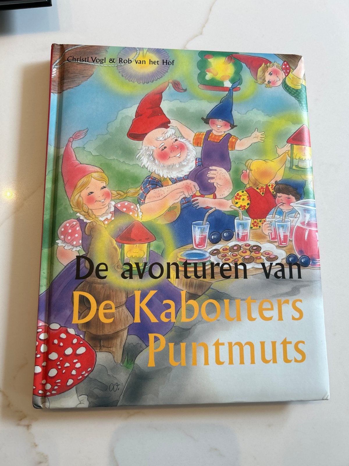 De Avonturen van De Kabouters Puntmuts - Christl Vogl, Boeken, Jongen of Meisje, Ophalen of Verzenden, Zo goed als nieuw, Voorleesboek
