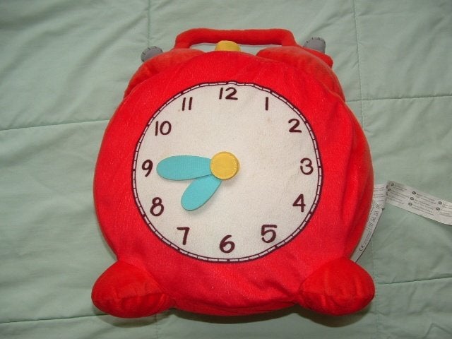 IKEA WEKKER KLOK HEMMAHOS VELOURS ROOD MET WITTE, Ophalen of Verzenden, Nieuw, Overige typen