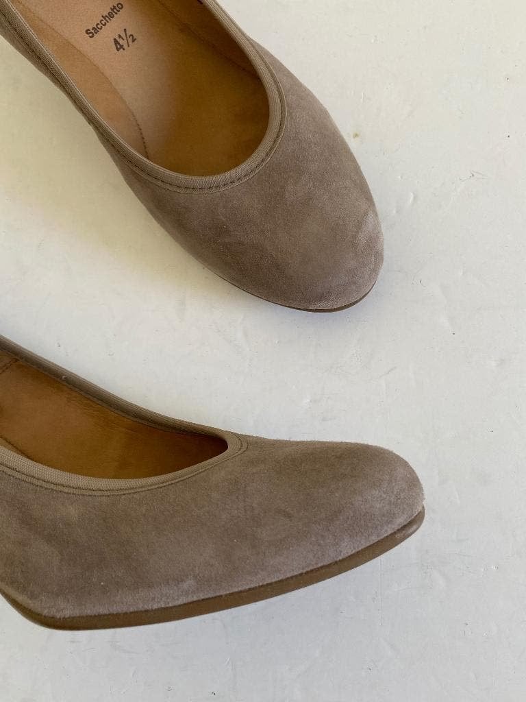 K180 Gabor maat 37,5 leren pumps schoenen hak leer beige, Beige, Gabor, Ophalen of Verzenden, Zo goed als nieuw