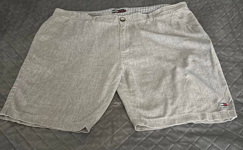Korte broek van  Tommy Hilfiger, Ophalen of Verzenden, Zo goed als nieuw