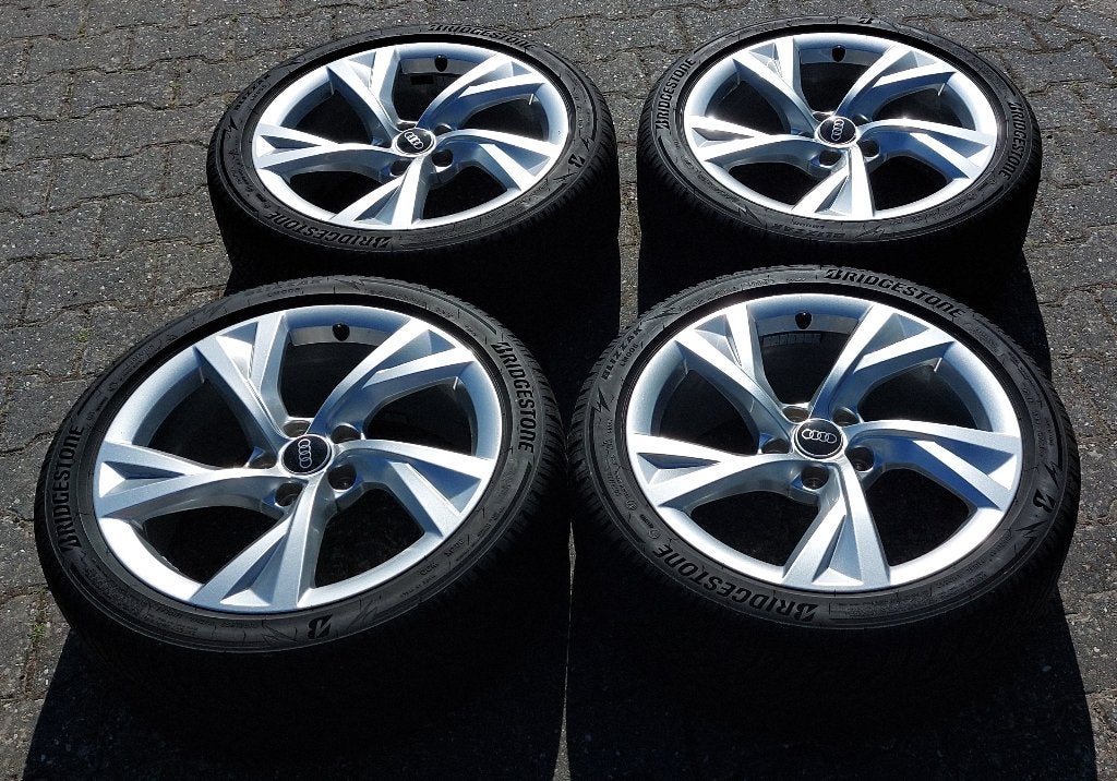 Bridgestone winterbanden Ronal wielen Audi naafdoppen (4x), Ophalen, Gebruikt