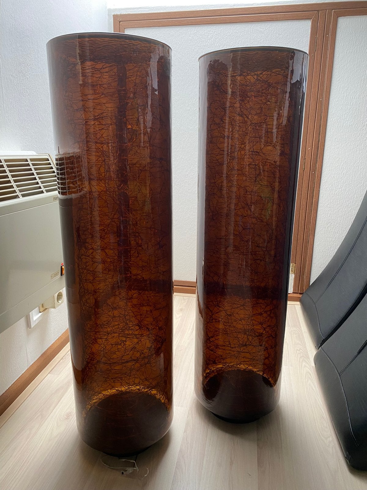 2 Bruine Glazen Decoratie Zuilen Met Verlichting ZGAN!, Ophalen, Zo goed als nieuw