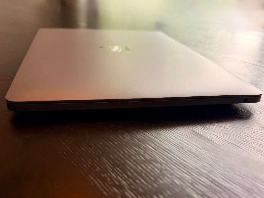 Foto 5 van MacBook Pro 13” M1 | 16GB | 1TB | Accu 100% | Compleet