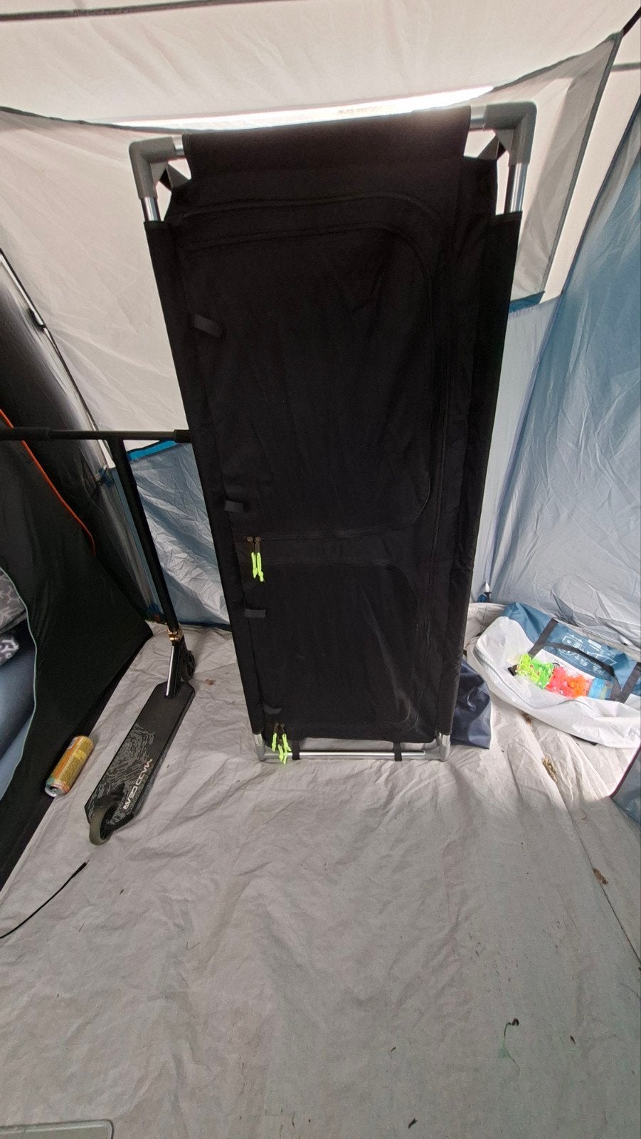 Outwell Campingkast L56x B46 x H140 cm, Caravans en Kamperen, Ophalen, Gebruikt