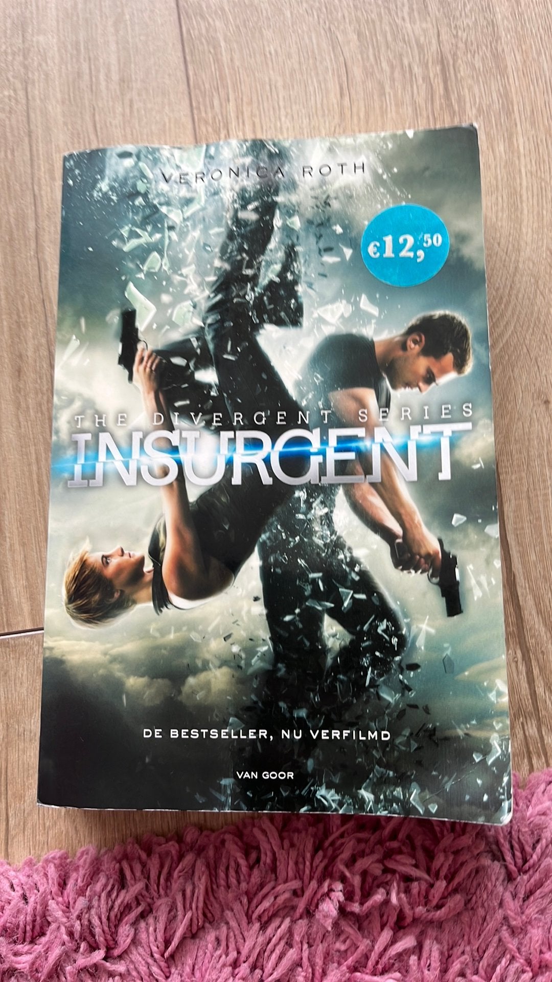 Insurgent, Veronica Roth, deel twee van divergent serie, Ophalen of Verzenden, Zo goed als nieuw, Veronica Roth