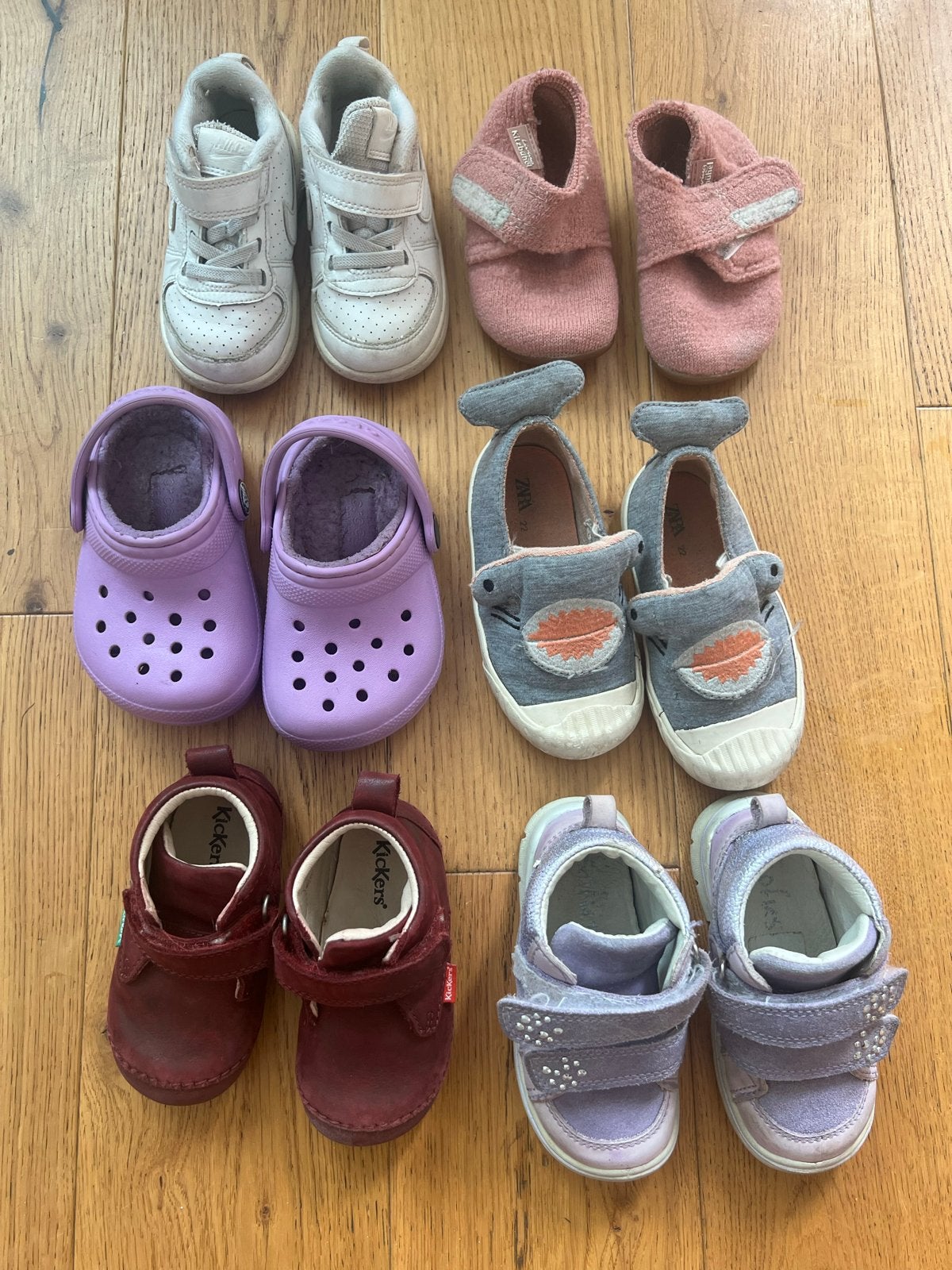 Bundel leren babyschoentjes 21 Zara, Crocs, Kickers, Skofus), Ophalen of Verzenden, Gebruikt, Meisje, Schoenen