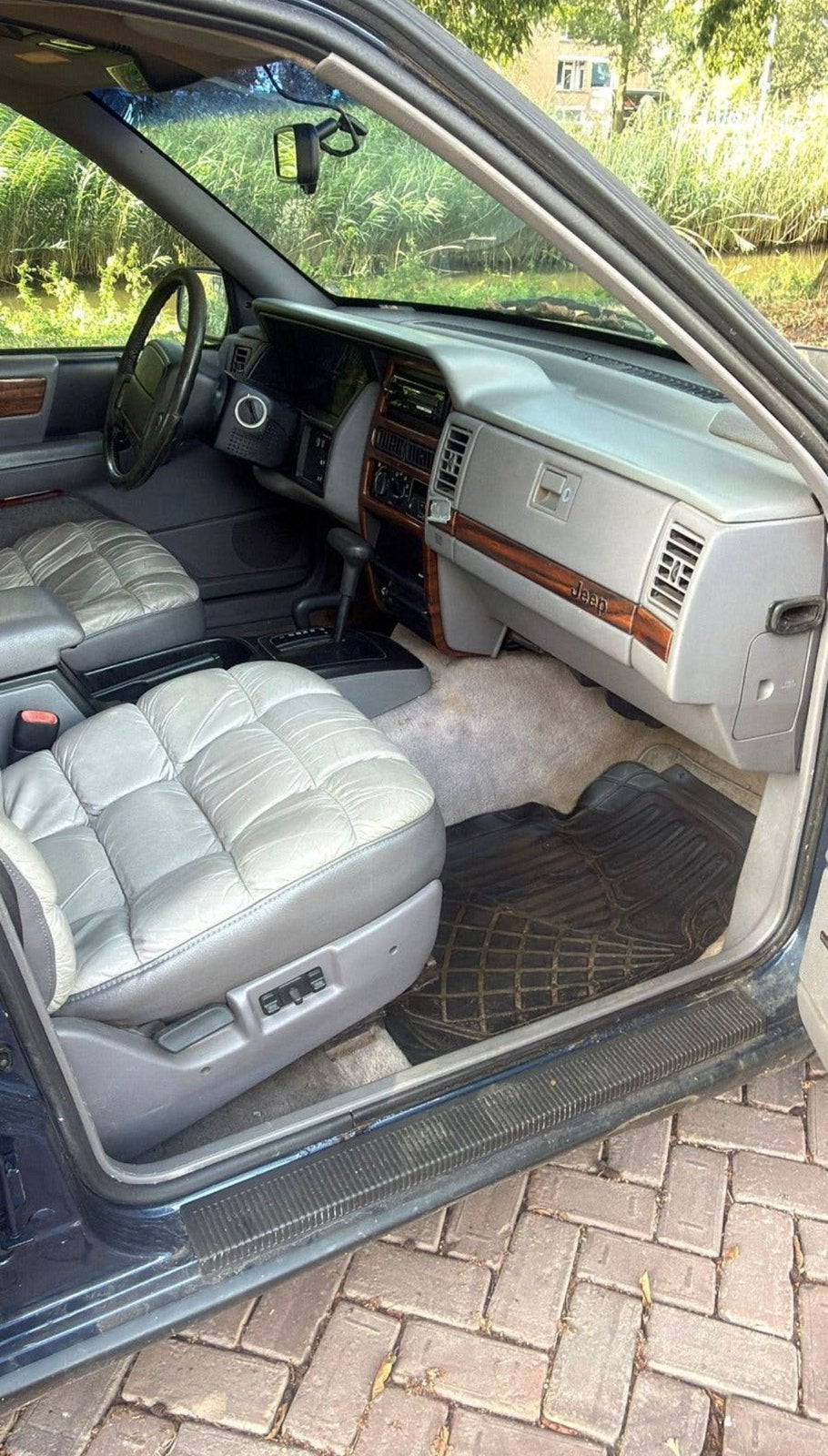Jeep Grand Cherokee 5.2 V8 1994 MOET WEG, foto 10
