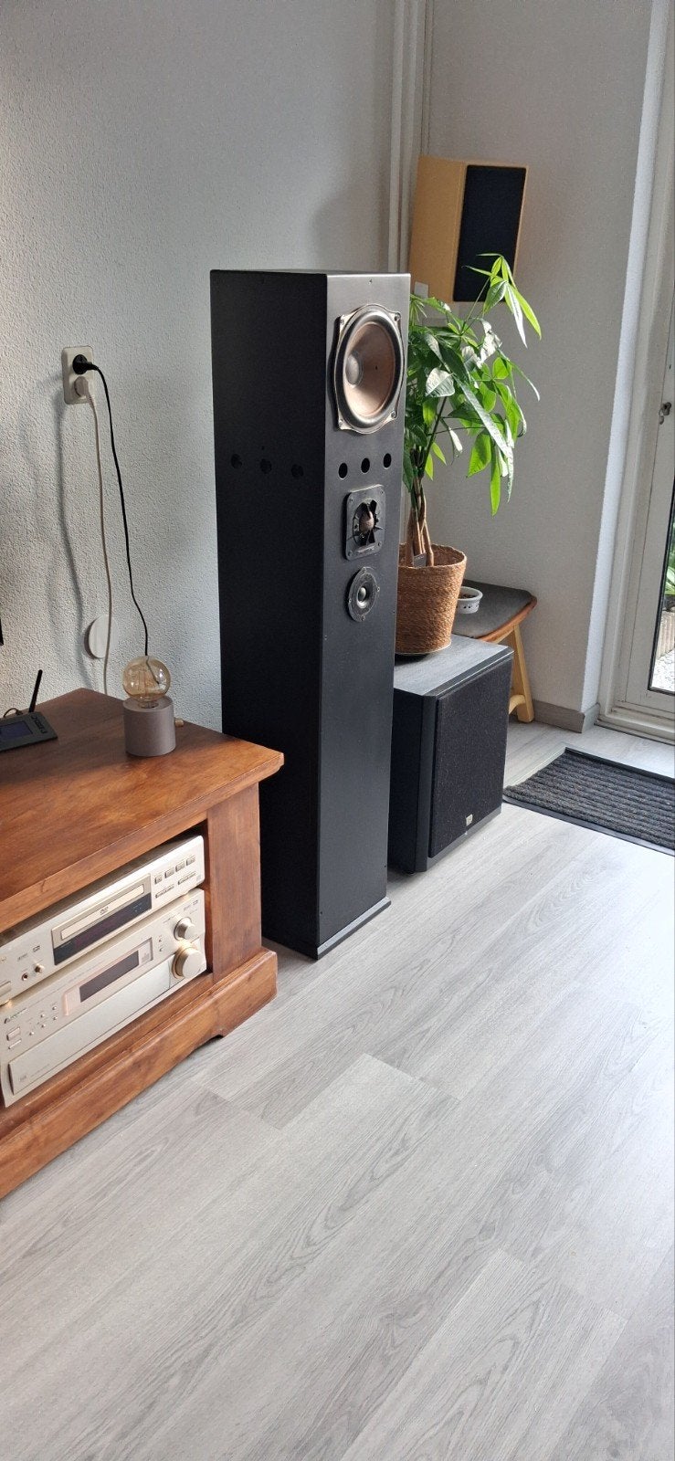 Mooie zelfbouw luidsprekers (Top geluid), Stereo speakers, Gebruikt, 120 tot 150 watt, Basreflex