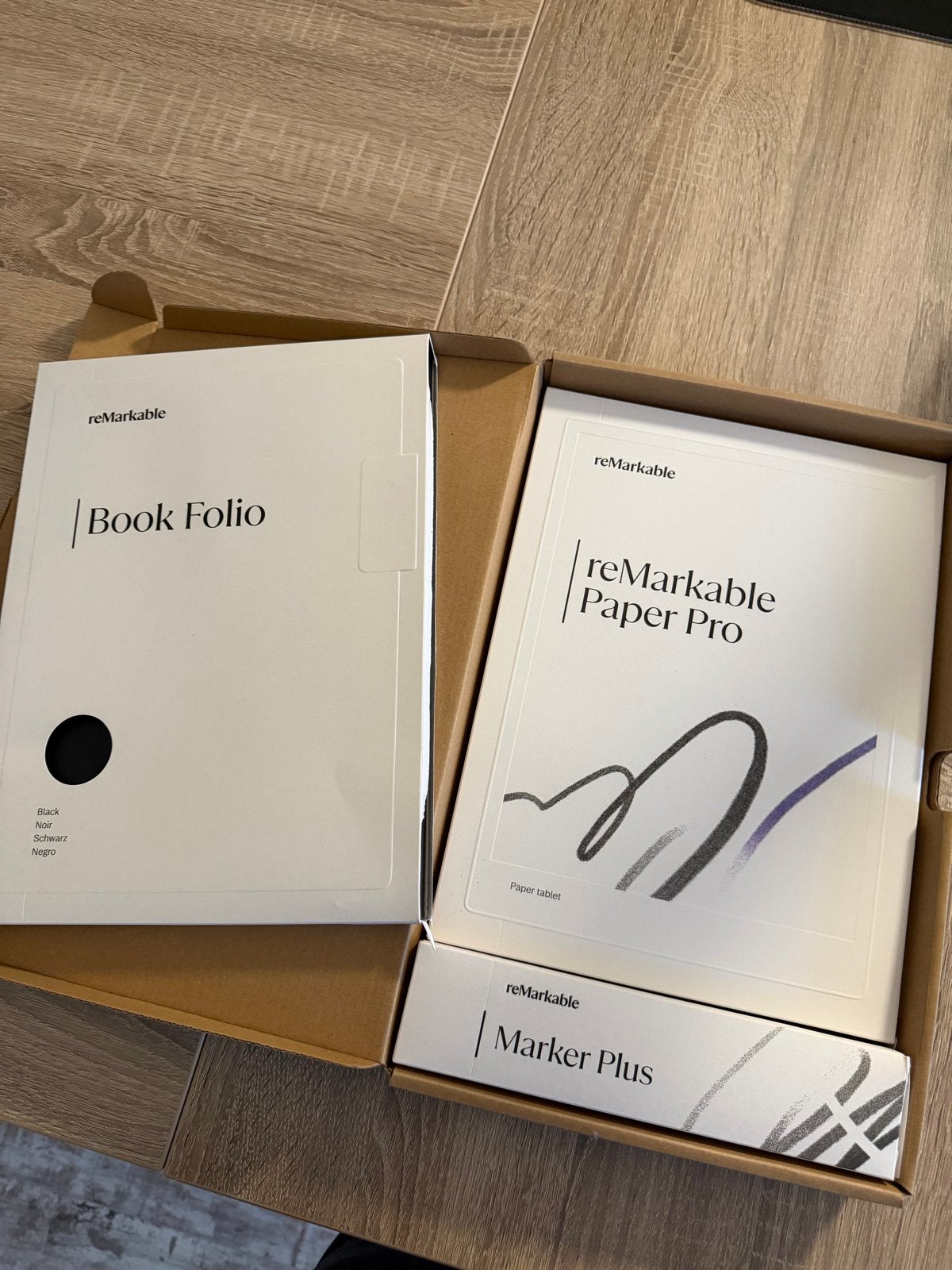reMarkable Paper Pro met Marker Plus en Book Folio, Computers en Software, 11 inch, Ophalen of Verzenden, Zo goed als nieuw, 64 GB