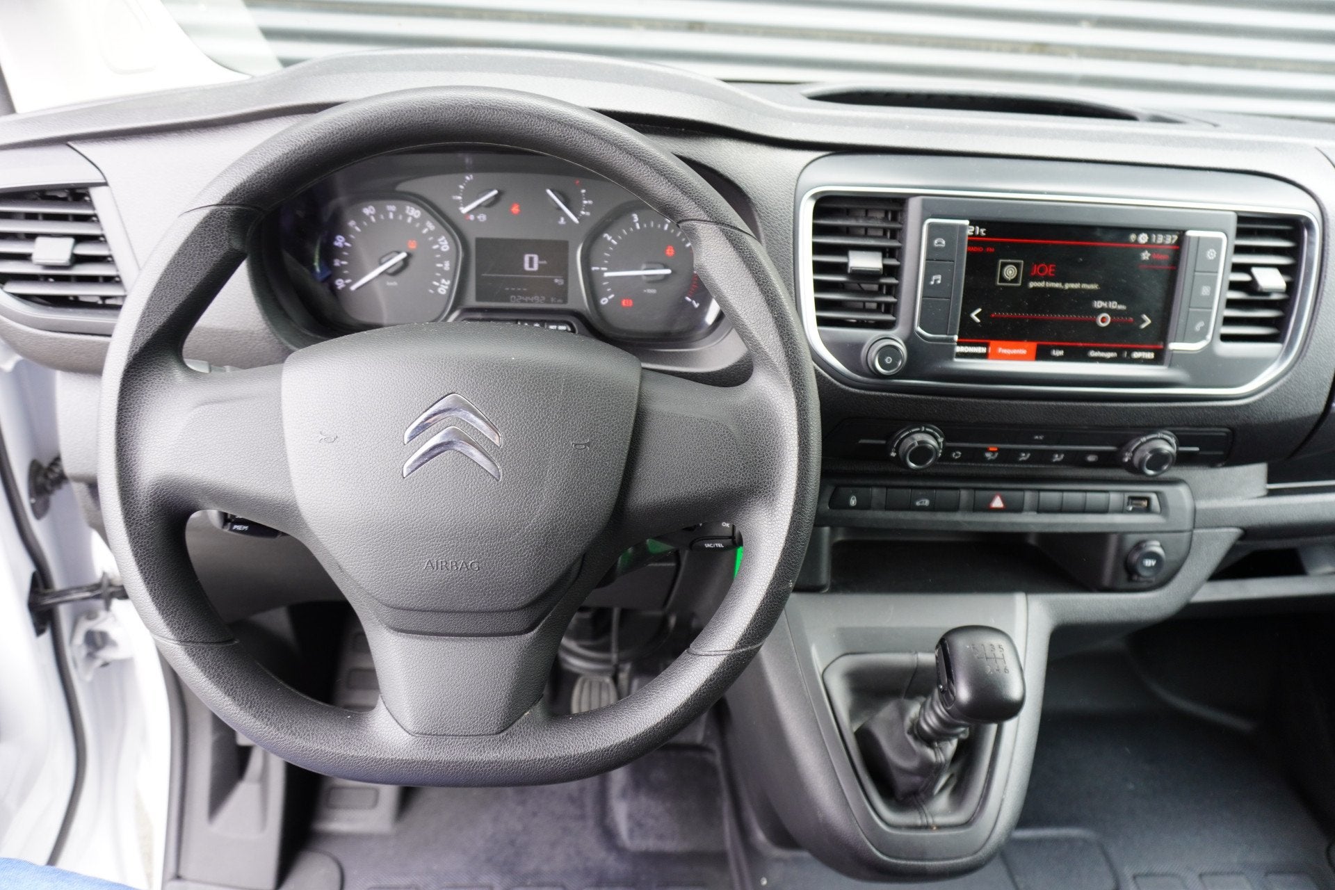 Citroën Jumpy 2.0 145pk L3H1 XL Apple Carplay Cruise contro, Voorwielaandrijving, 145 pk, Gebruikt, 4 cilinders