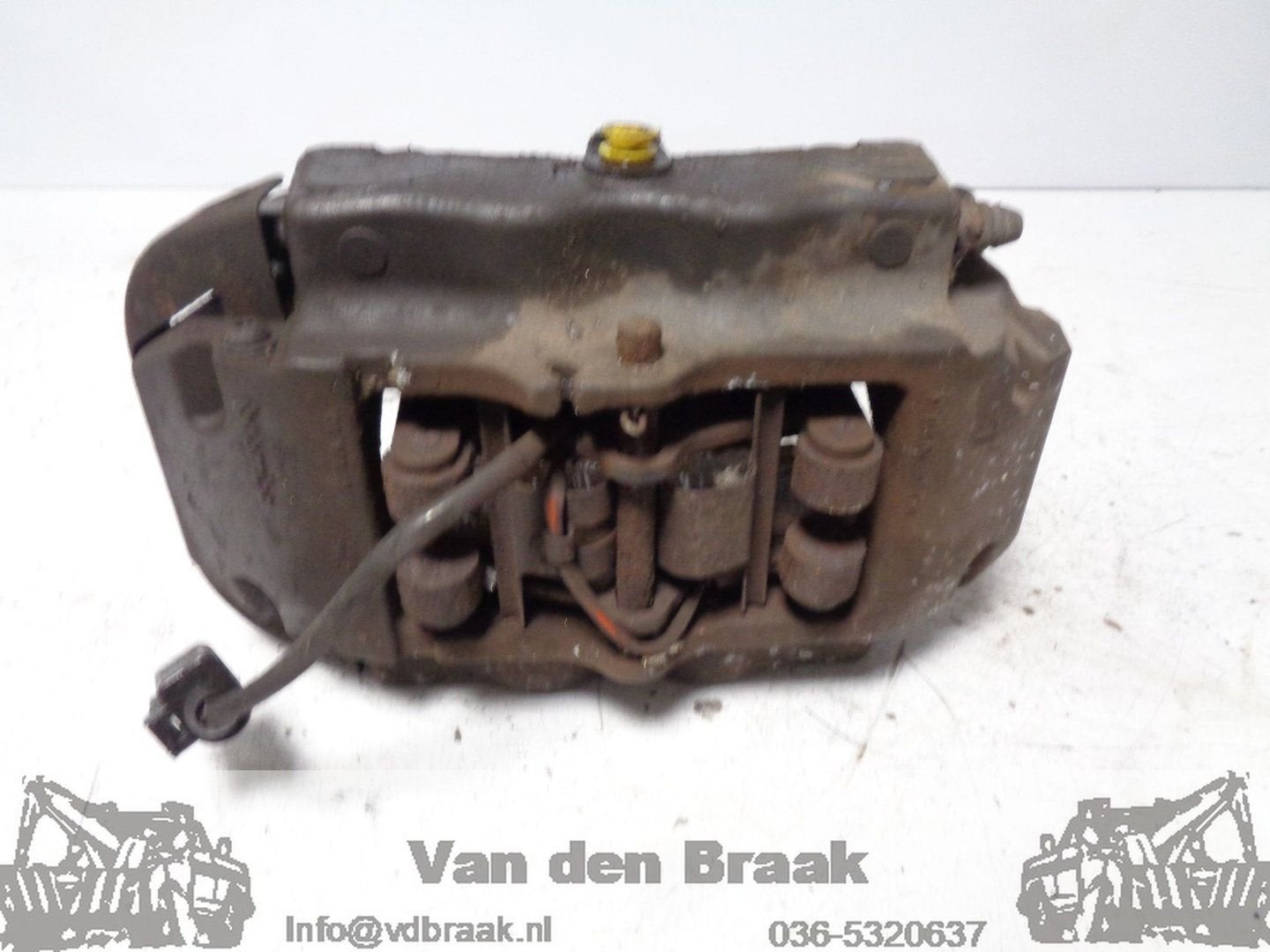 Volkswagen Touareg 5.0 TDi 2003-2010 Remklauw links achter, Gebruikt, -, Herkomst onderdeel bekend, -