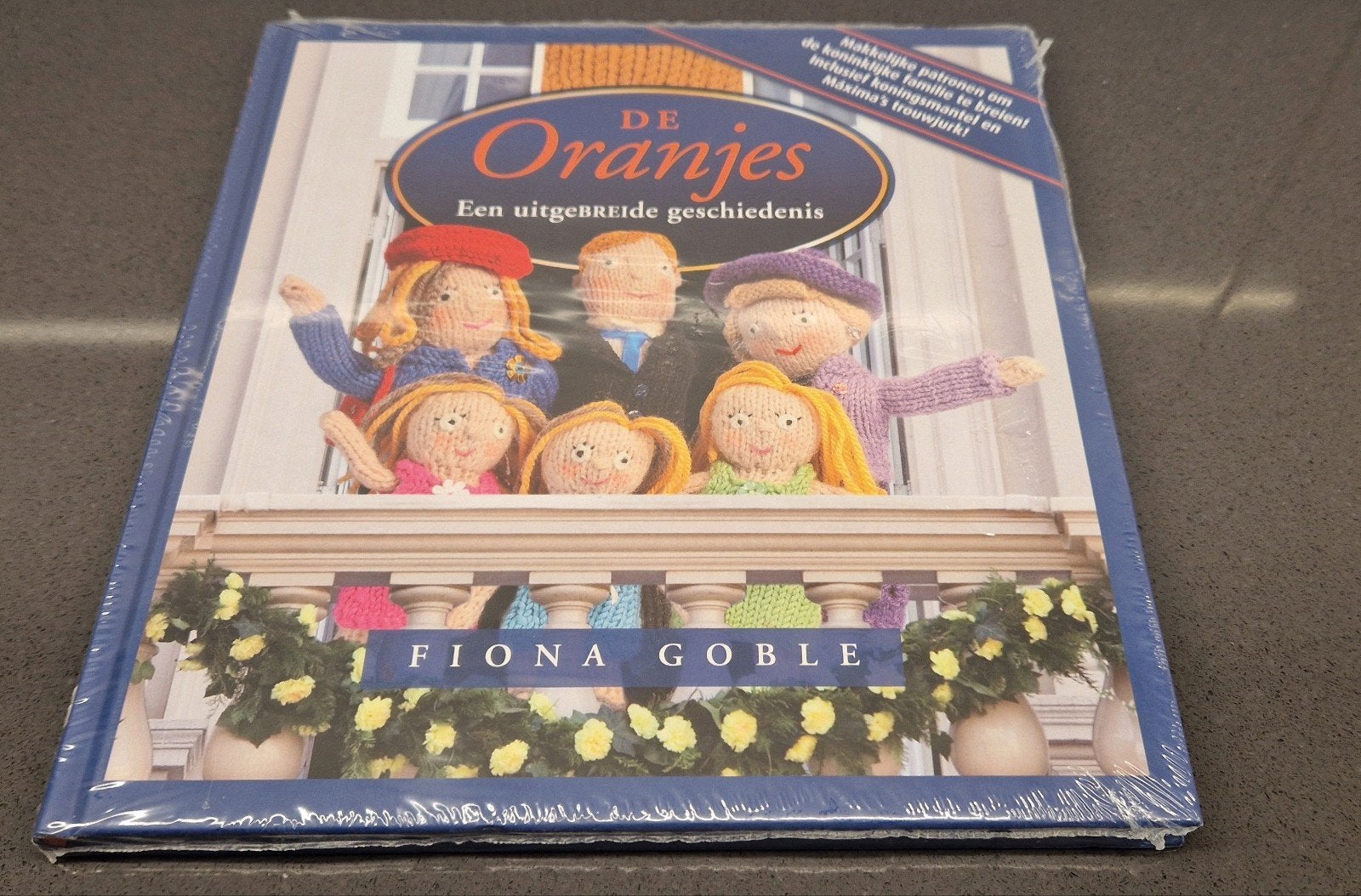 Fiona Goble - De Oranjes breipatronen NIEUW, Boeken, Ophalen of Verzenden, Zo goed als nieuw, Fiona Goble, Poppen maken