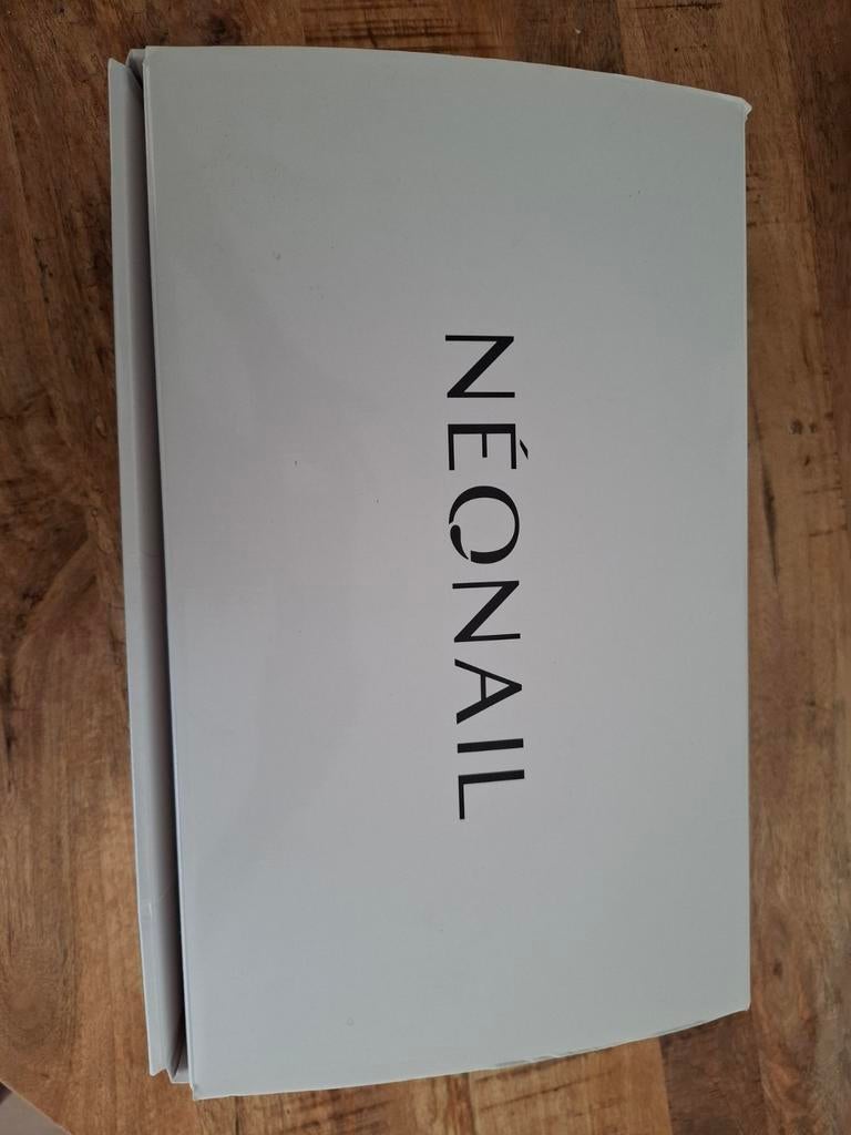 Nenoail gellak en uv lamp. Pakket., Ophalen of Verzenden, Overige kleuren, Handen en Nagels