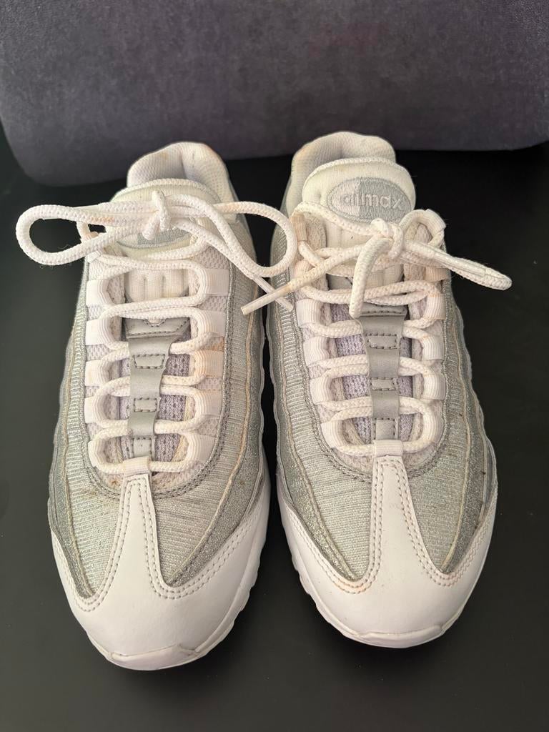Nike Air Max sneakers, Ophalen of Verzenden, Gedragen, Wit, Sneakers of Gympen
