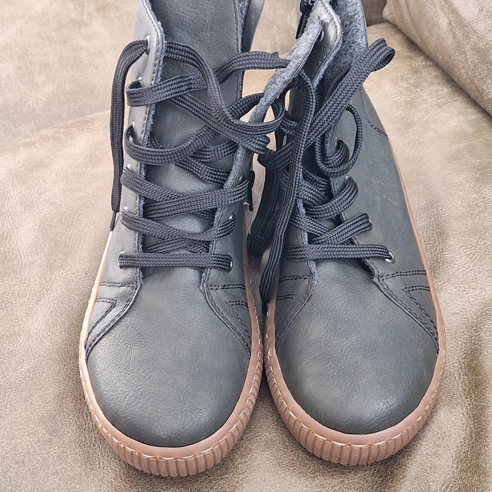 Rieker enkellaarzen veterboots maat 40, nieuw, Lage of Enkellaarzen, Nieuw, Ophalen of Verzenden, Groen