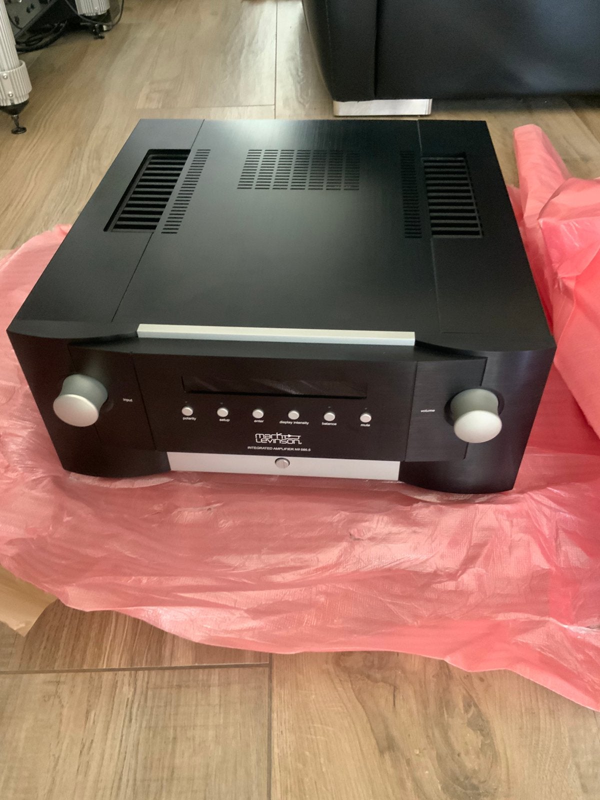Mark Levinson 585.5, Ophalen of Verzenden, Zo goed als nieuw, 120 watt of meer, Overige merken