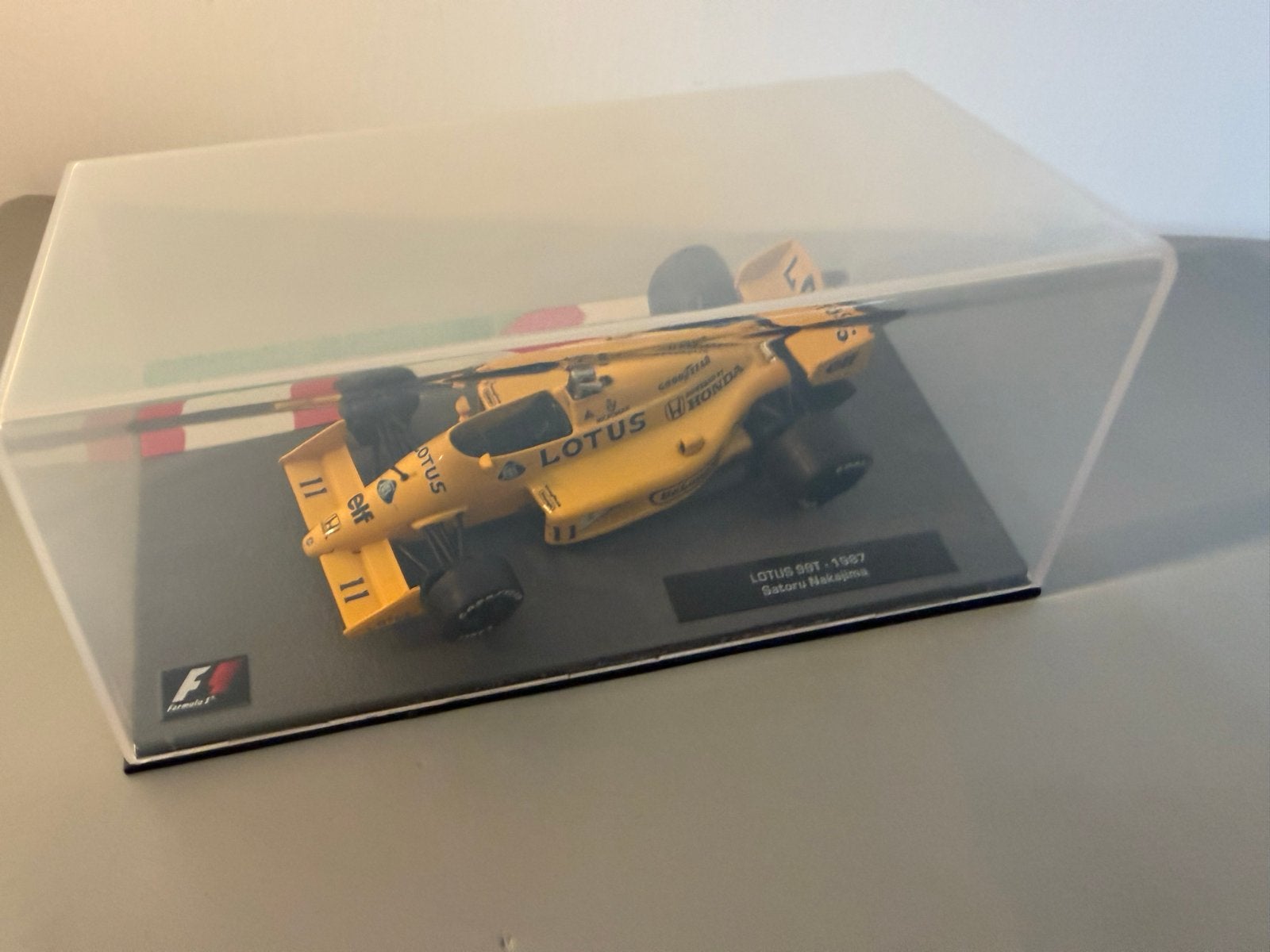 Lotus 99T F1 1987 Satoru Nakajima 1:43 schaalmodel, Ophalen of Verzenden, Gebruikt, Auto, Overige merken